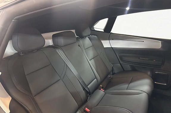 Polestar 4 14 of 20