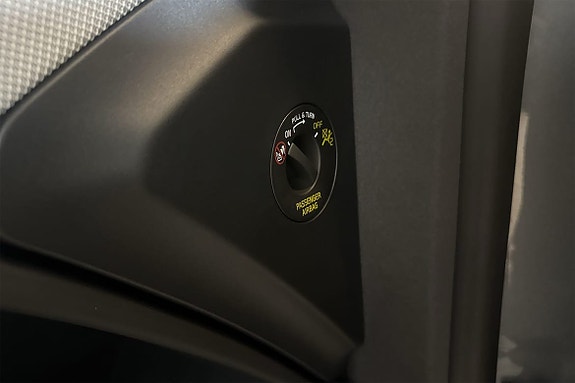 Polestar 4 15 of 20