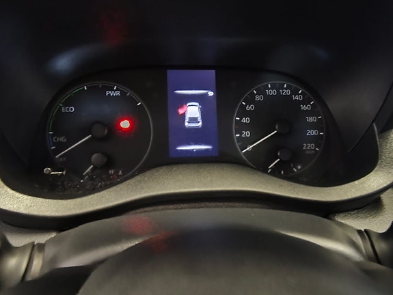 Toyota Yaris 9 of 18