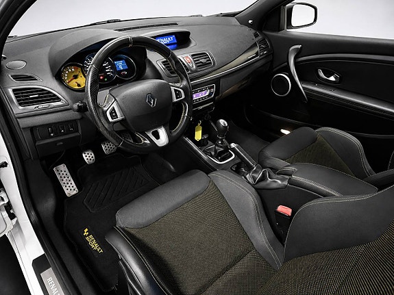 Renault Megane 10 of 17