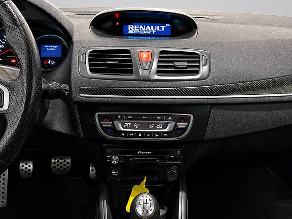 Renault Megane 16 of 17