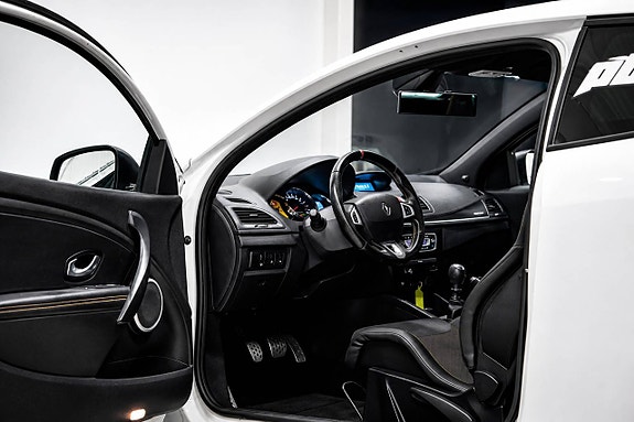 Renault Megane 9 of 17