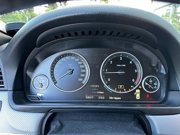 BMW 520d 11 of 20