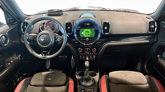 MINI Countryman SE 4 of 5