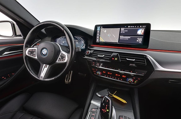 BMW 530e 15 of 30