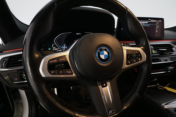 BMW 530e 17 of 30