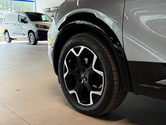 Opel Mokka 4 of 5
