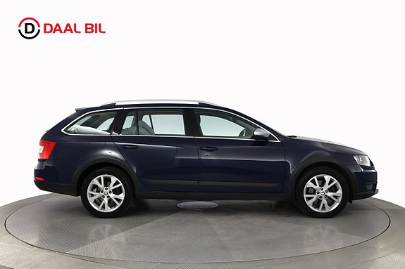 Skoda Octavia Scout 5 of 5