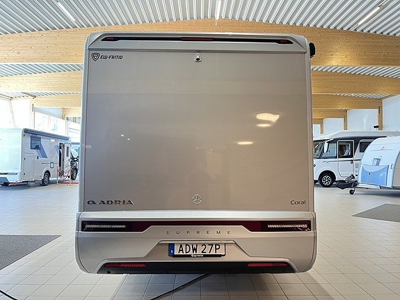 Adria CORAL SUPREME MB 670 DC (ALDE+Mercedes+Ugn+Aut 170hk) 4 of 23