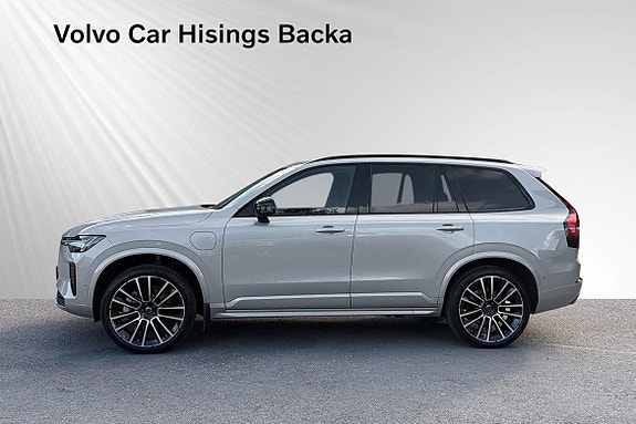 Volvo XC90 4 of 13