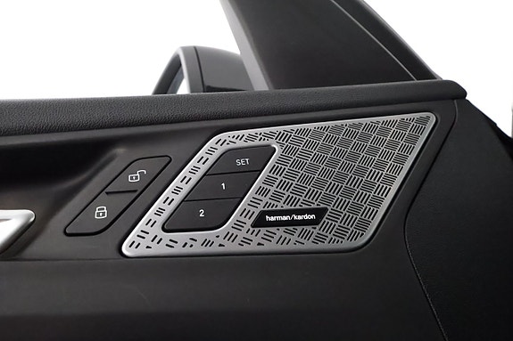 BMW X1 25 of 28