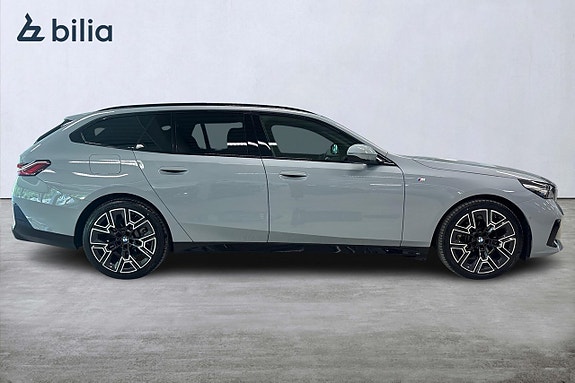 BMW 530e 17 of 19