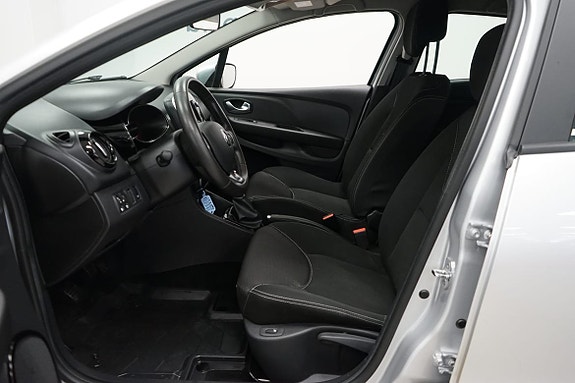 Renault Clio 6 of 18