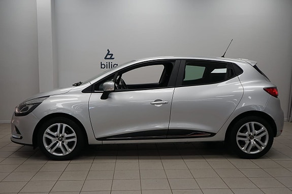 Renault Clio 2 of 5
