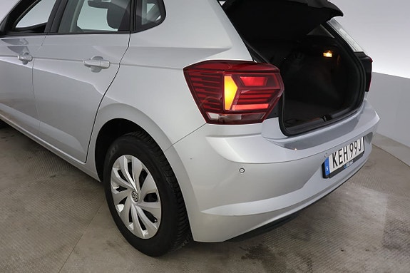 Volkswagen Polo 7 of 30