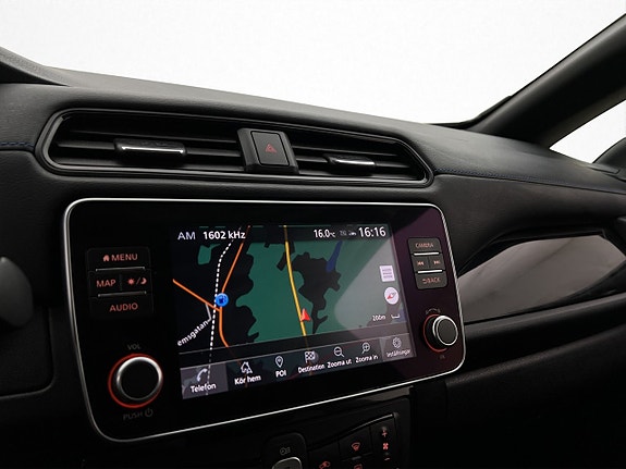 Nissan Leaf 25 of 30