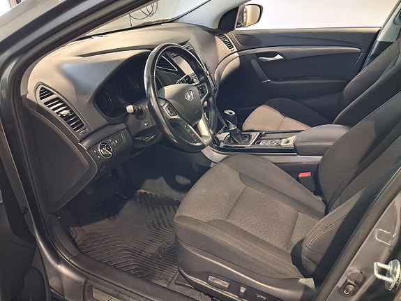 Hyundai i40 3 of 6