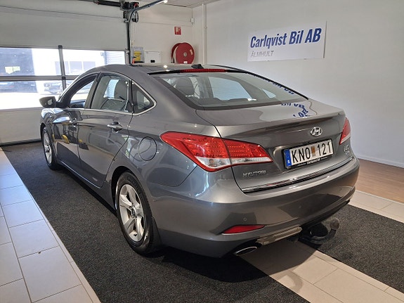 Hyundai i40 2 of 6