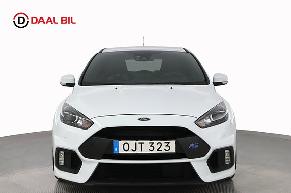 Ford Focus 2 of 5