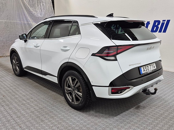 Kia Sportage 3 of 10