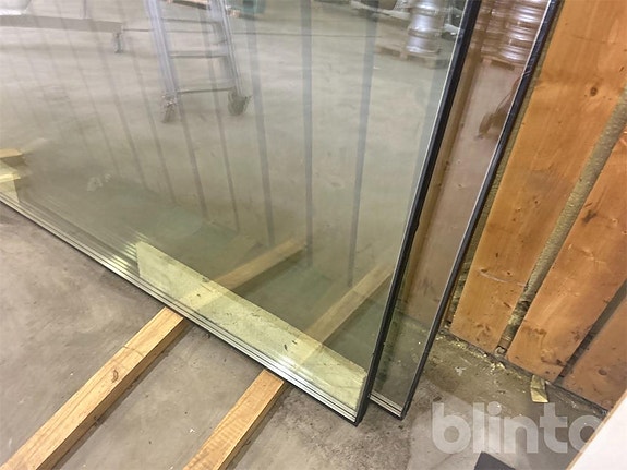 Product image 16 of 17