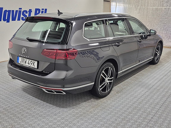 Volkswagen Passat 4 of 5