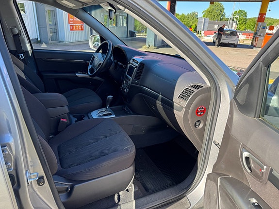 Hyundai Santa Fe 13 of 16