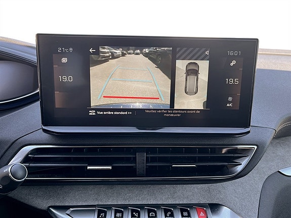 Peugeot 5008 11 of 17