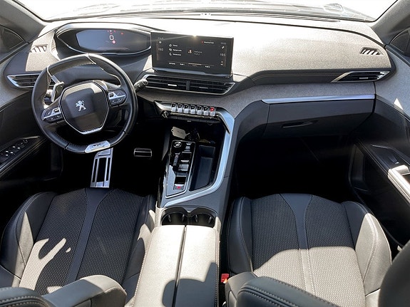 Peugeot 5008 7 of 17