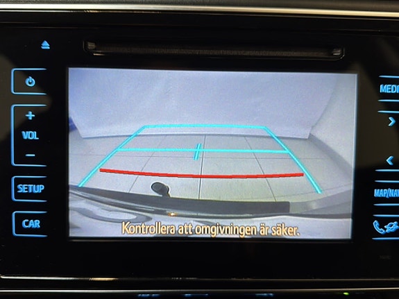 Toyota Auris 19 of 21