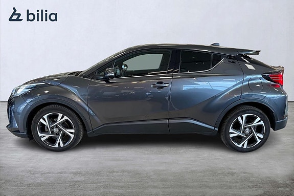 Toyota C-HR 3 of 5
