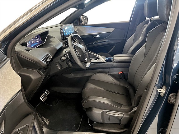 Peugeot 3008 4 of 5