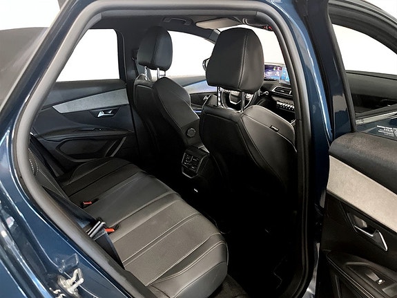Peugeot 3008 14 of 17