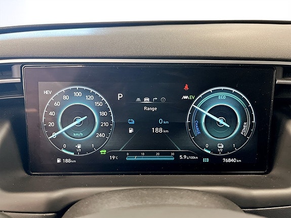 Hyundai Tucson 9 of 19