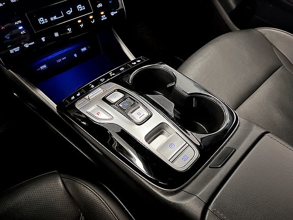 Hyundai Tucson 12 of 19