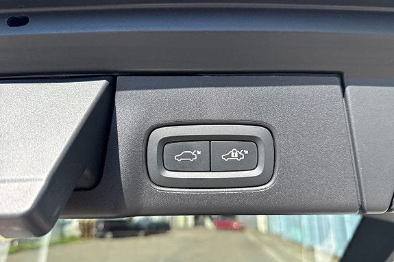 Volvo V90 17 of 17