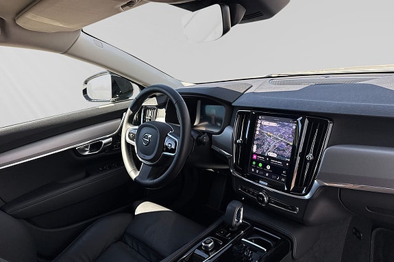 Volvo V90 10 of 17