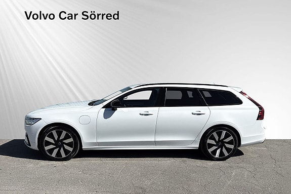 Volvo V90 3 of 17