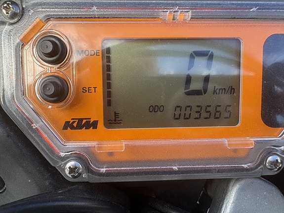 KTM 640 LC4 SM 7 of 7