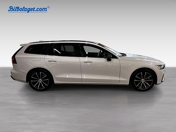 Volvo V60 4 of 5