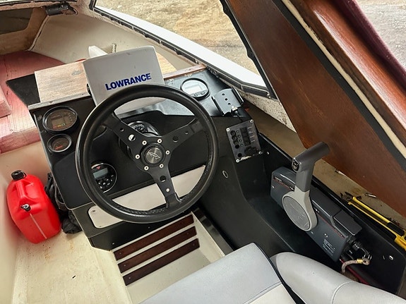 Flipper 535 V6 175hk - Sista årsmodellen - 894kr/mån - LEV 7 of 9