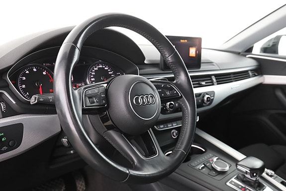 Audi A5 11 of 30