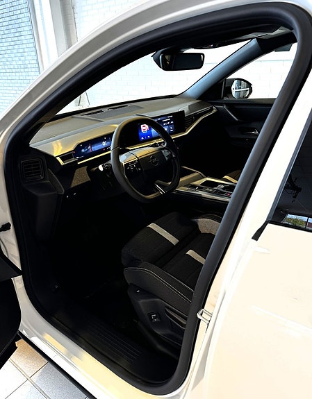 Opel Grandland 13 of 16