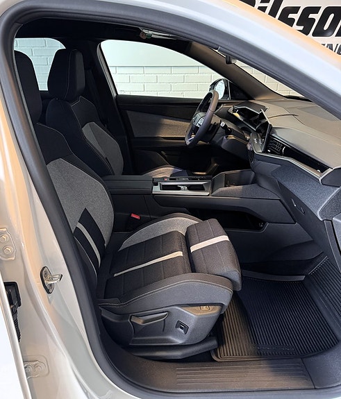 Opel Grandland 9 of 15