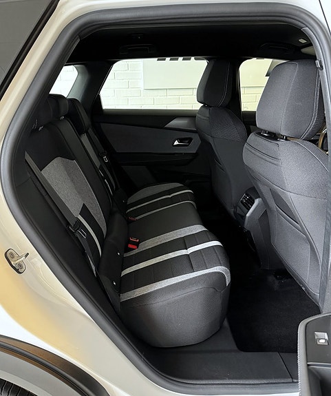 Opel Grandland 11 of 16