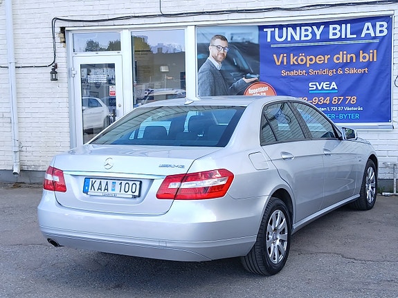 Mercedes-Benz E250 5 of 5