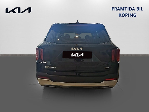 Kia Sorento 5 of 5
