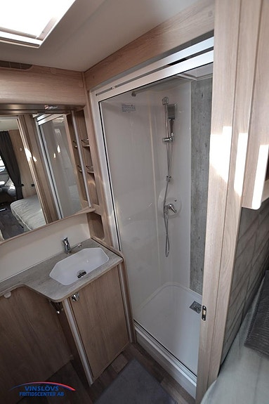 Kabe Royal 630 TDL ks 8 of 9