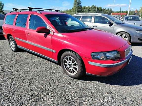 Volvo V70 17 of 17