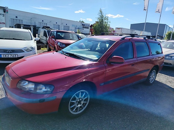 Volvo V70 5 of 5